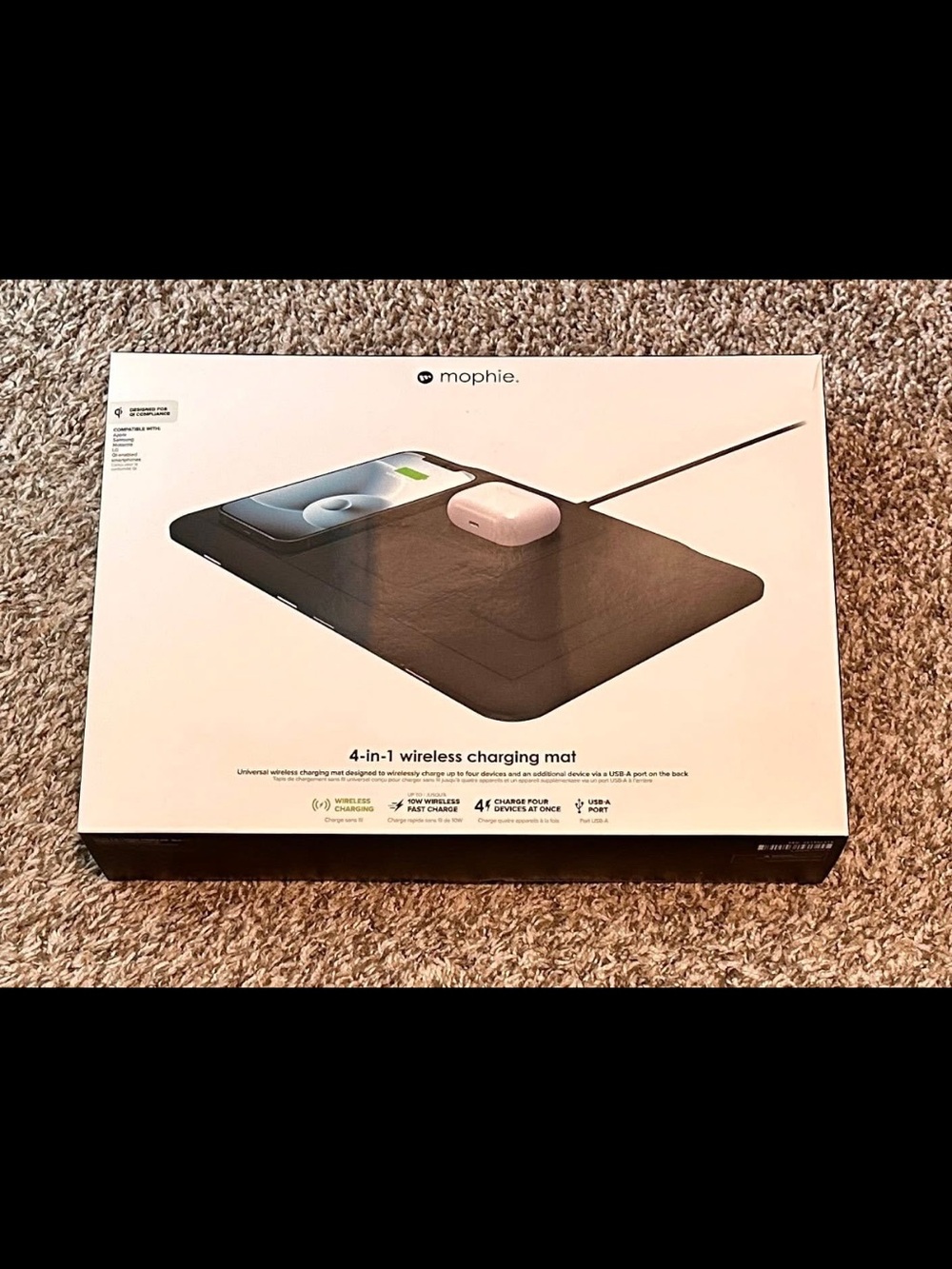 mophie 4-in-1 Wireless Charging Mat